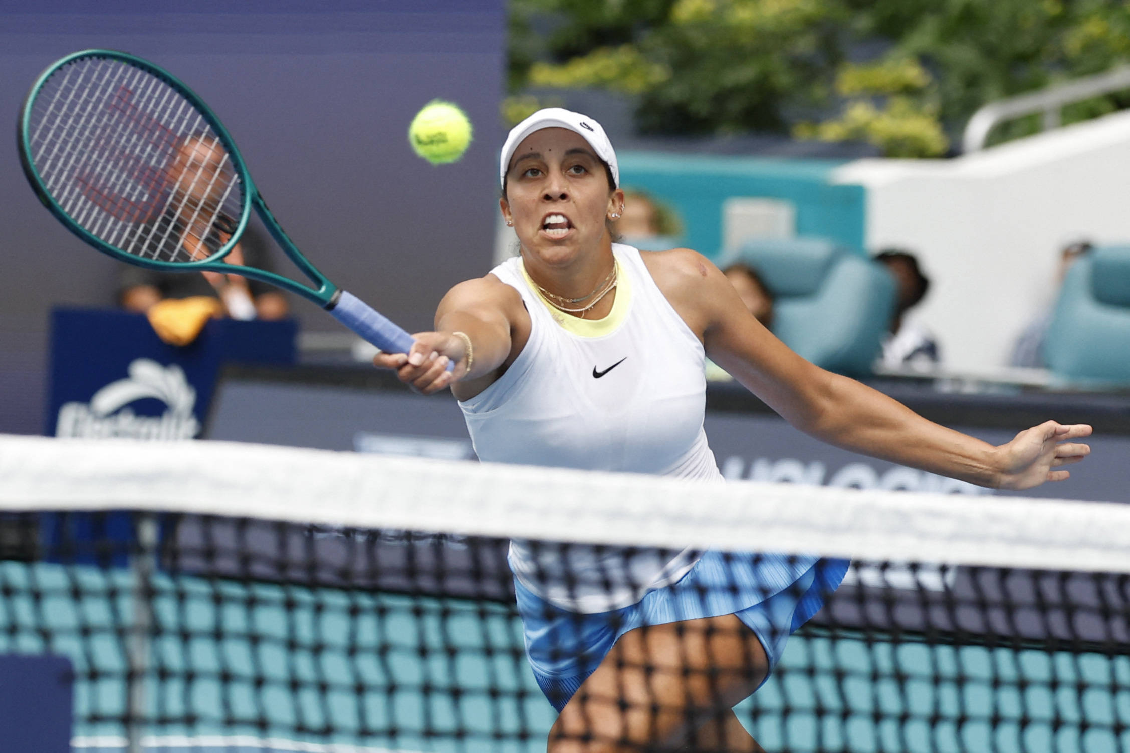 的球员被放 的球员被放