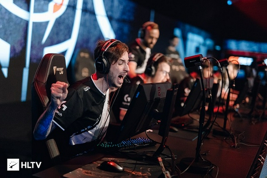 关键传球和 关键传球和