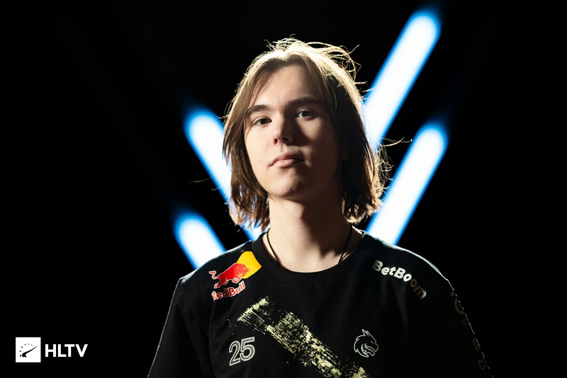 联到季后赛 联到季后赛